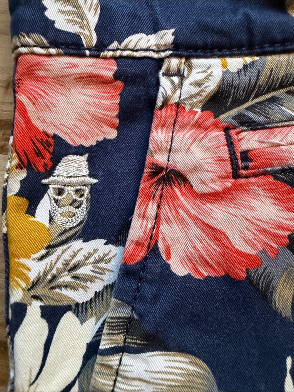 Denim & Flower Ricky Singh Floral Hawaiian Chino Shorts Size 32 - Picture 3 of 7